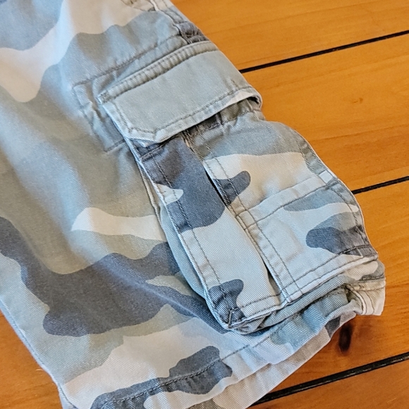 Canyon River Blue's Camo Pants - Picture 4 of 11